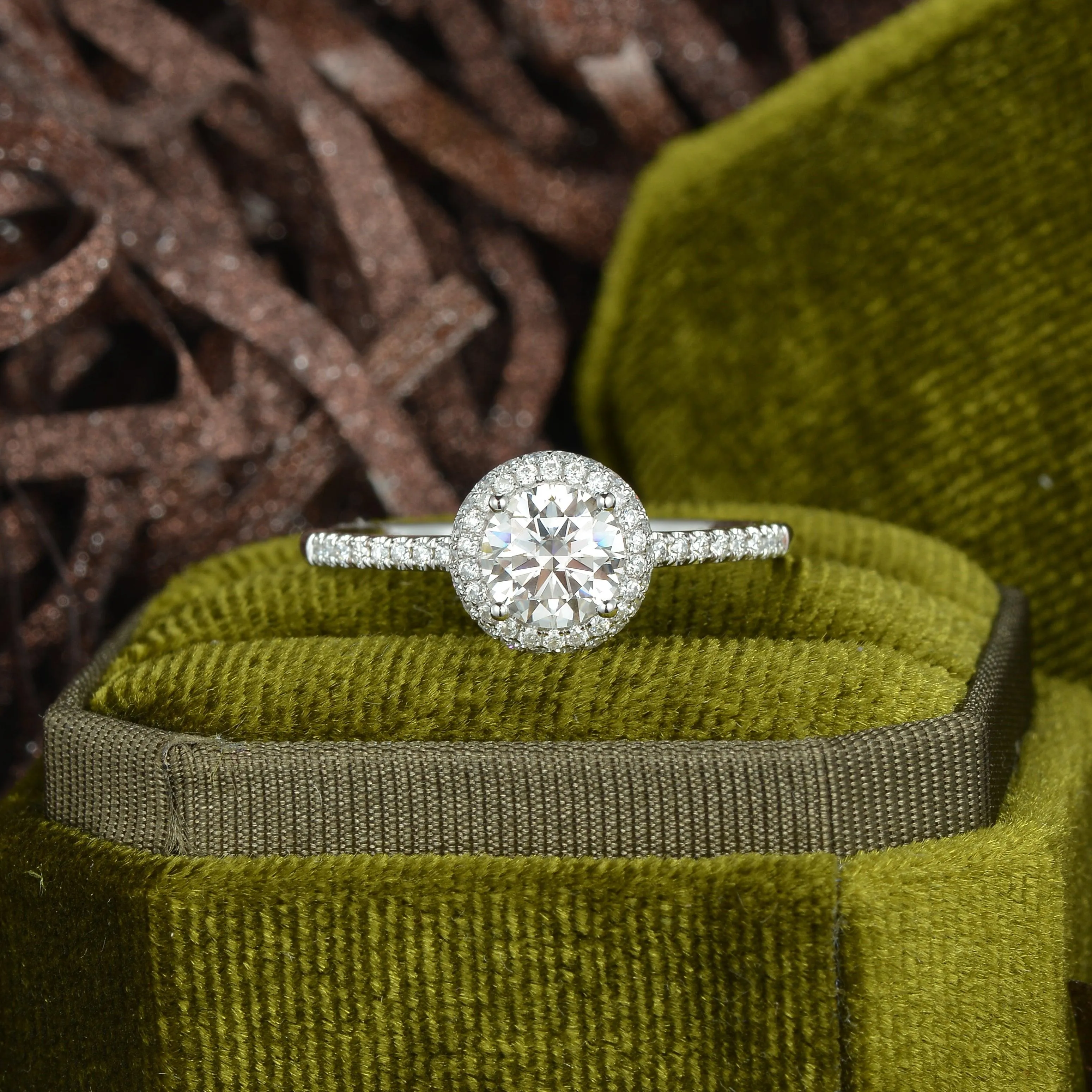 1.0ct Aura Round Brilliant Moissanite Classic Halo Ring
