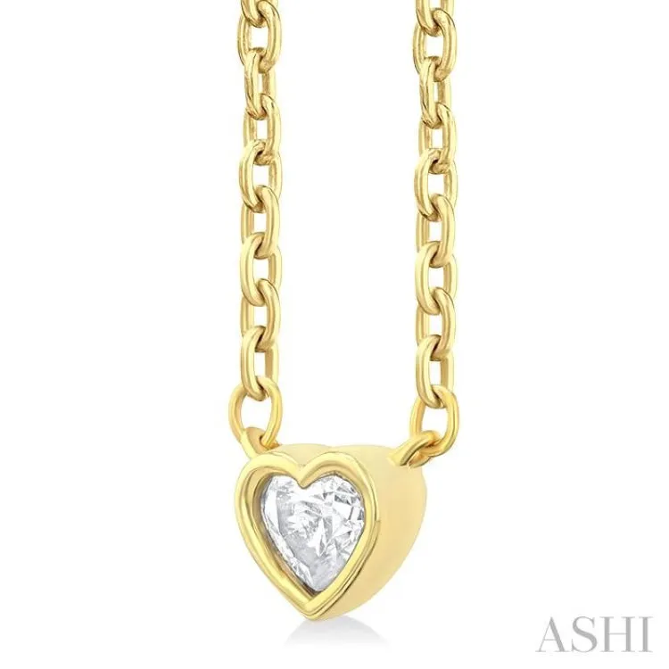 1/6 ctw Petite Bezel Set Heart Shape Diamond Fashion Pendant With Chain in 10K Yellow Gold