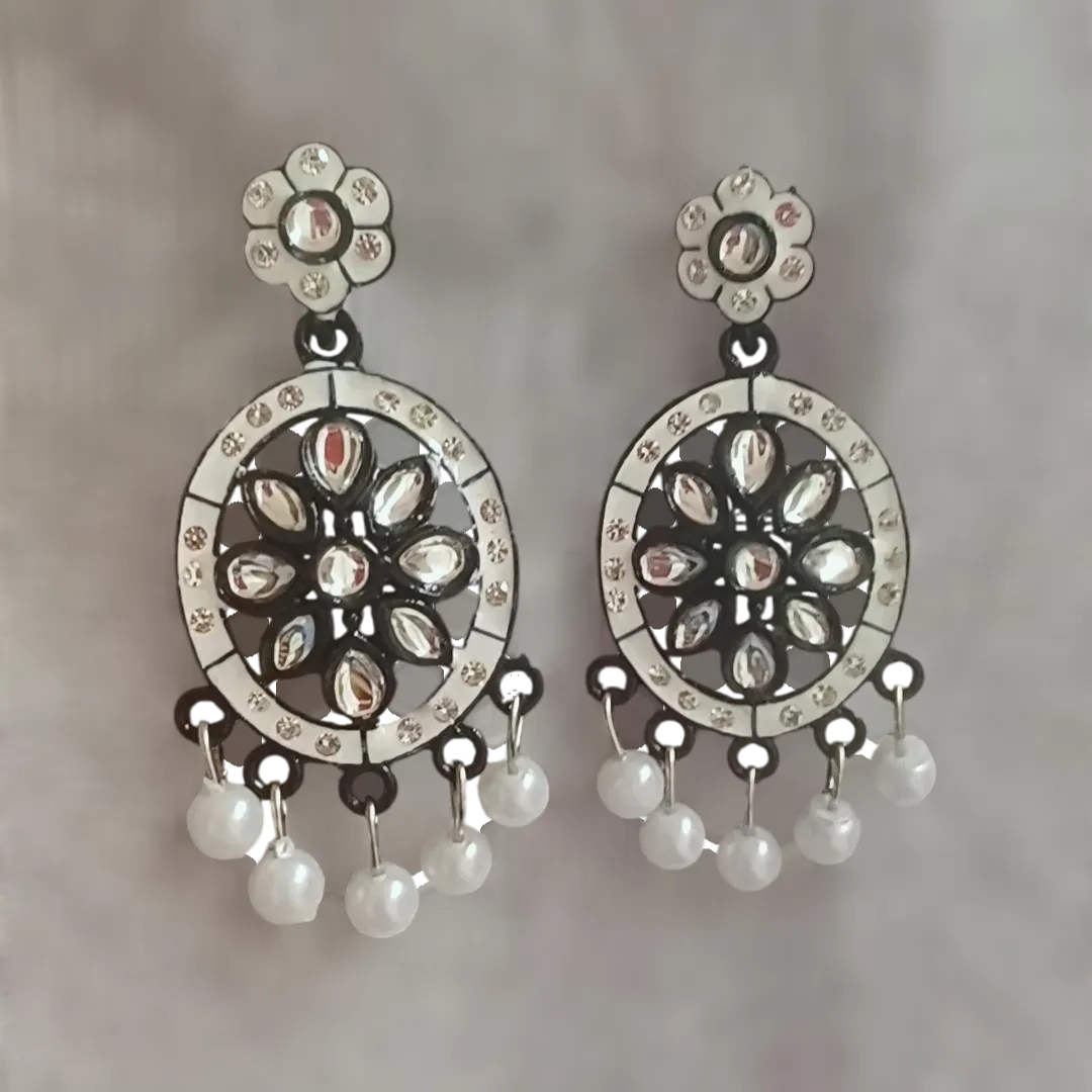 Black and white daily wear Earrings