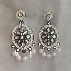 Black and white daily wear Earrings