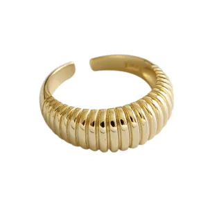 Cassandra Ring