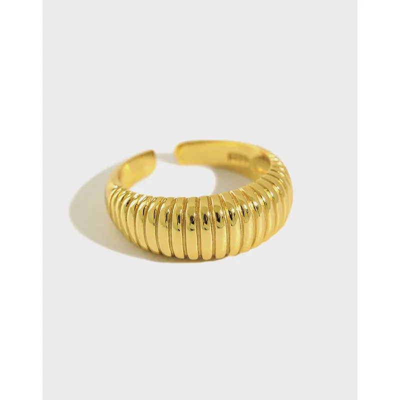 Cassandra Ring