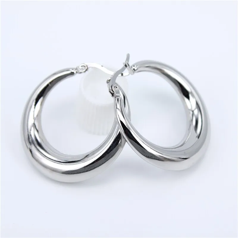 CASUAL ELEGANT BIG WHOOP EARINGS