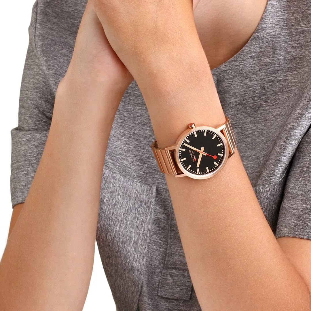 Classic, 40 mm, Rose Golden Watch