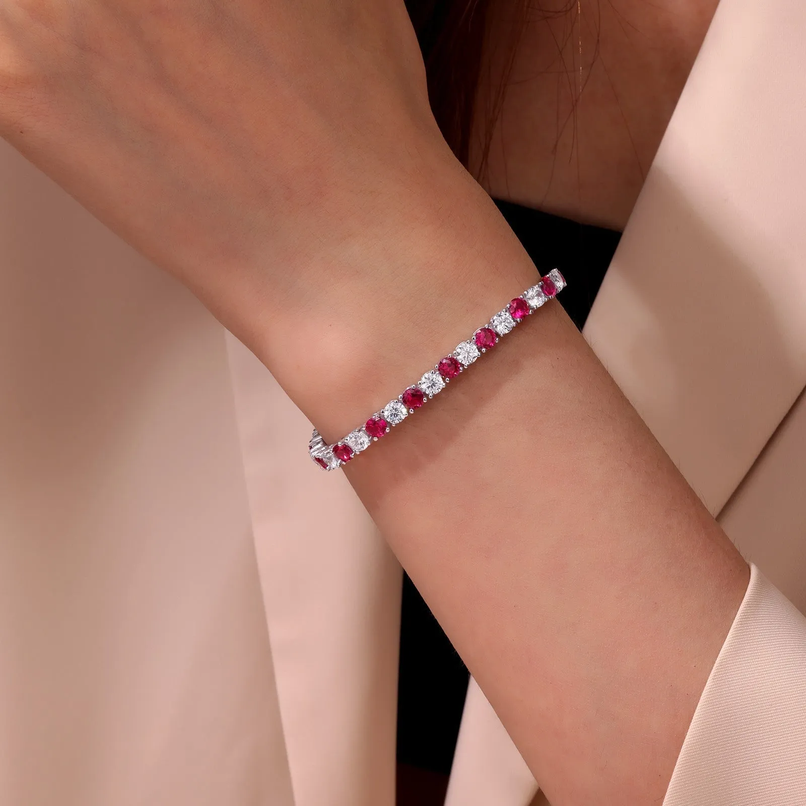 Classic Tennis Bracelet B0176CLP65