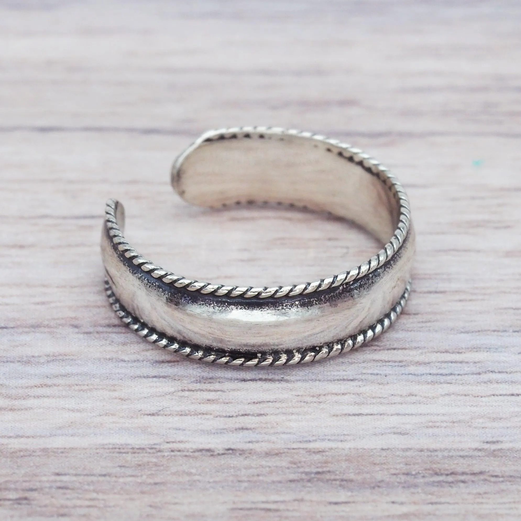 Classic Toe Ring