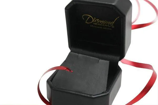 Diamond Veneer Cubic Zirconia Sterling Silver Pendant and Earrings Set
