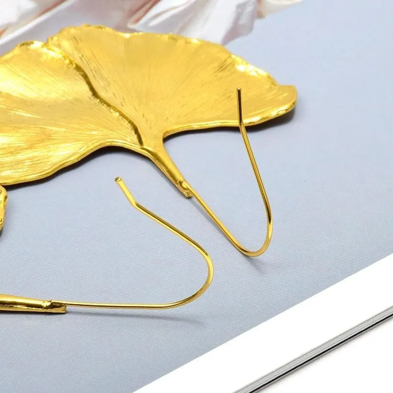 ELEGANT LEAF-SHAPED DANGLE DROP EARRINGS