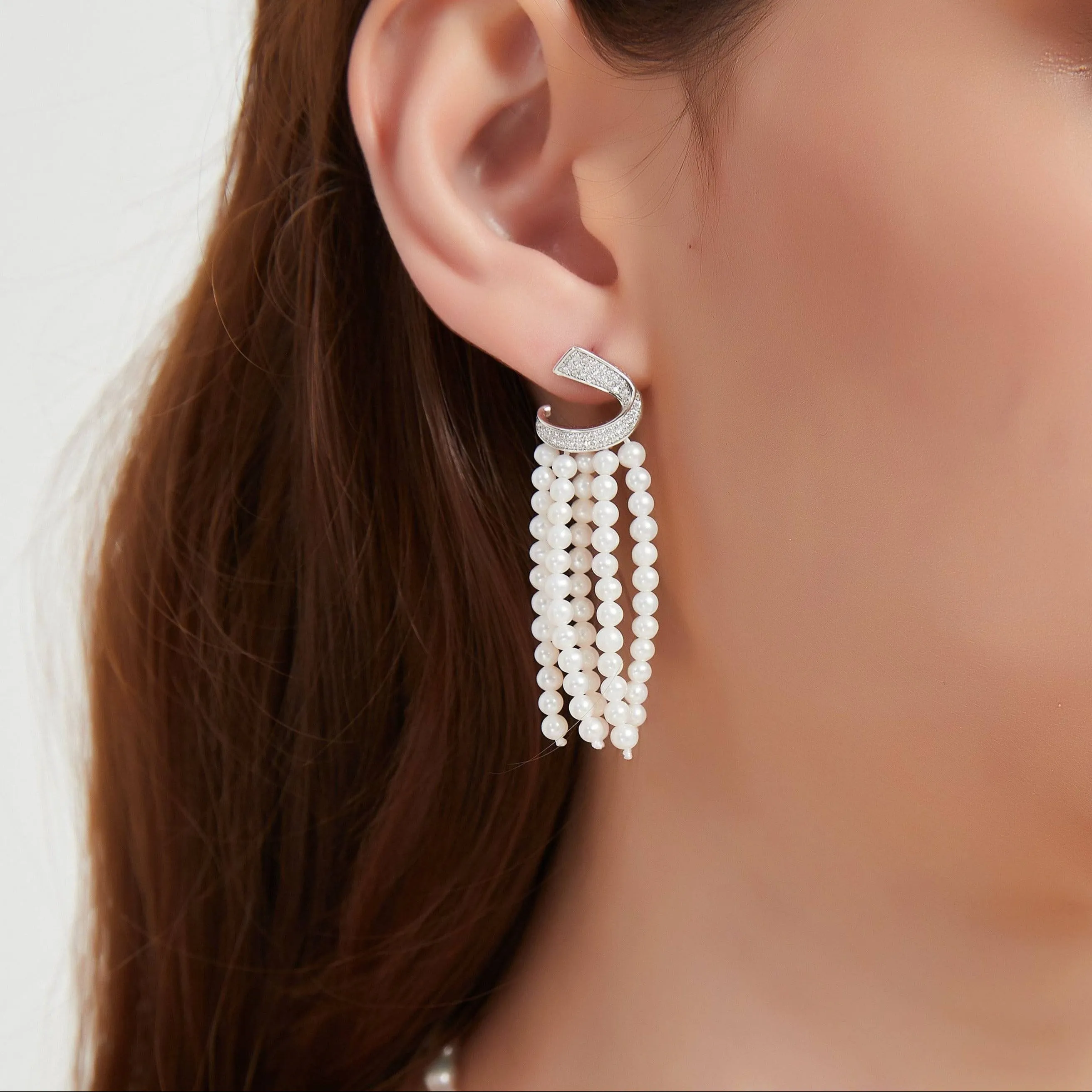 Elegant Pearl Cascade Earrings