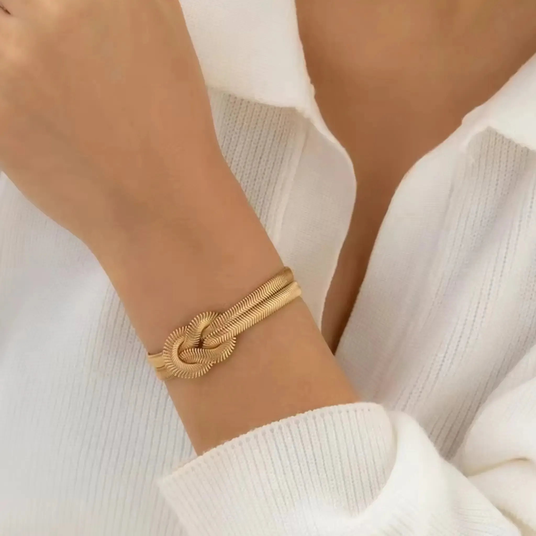 EUPHORIA GOLD BRACELET