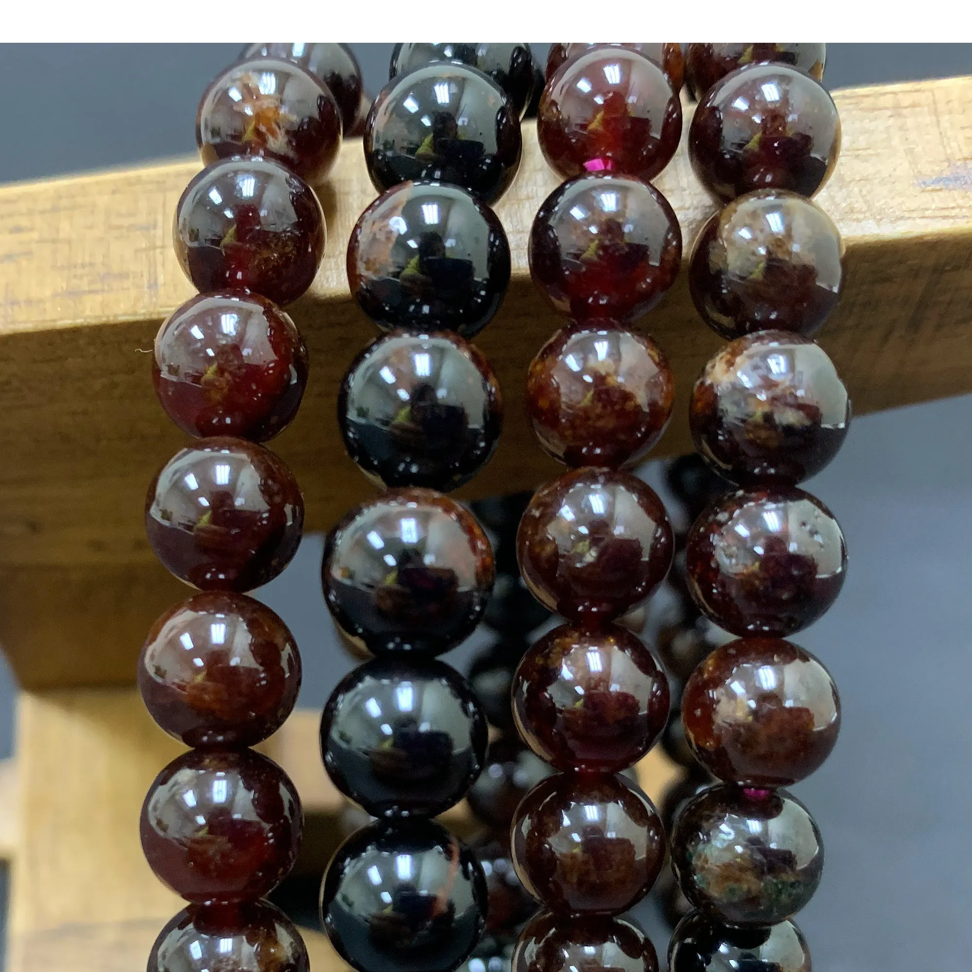 Garnet Gemstone 8mm Round Bead Unisex Stretch Bracelet