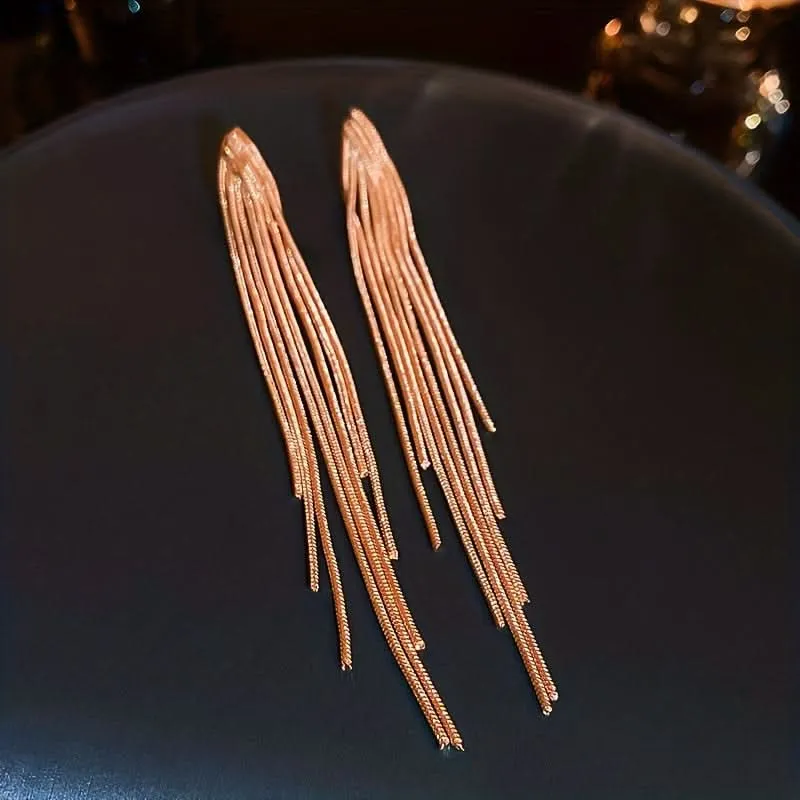 Gold Chain Tassel Earrings – Elegant Dangling Jewelry