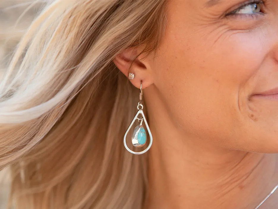 Hanging Turquoise Teardrop Earring