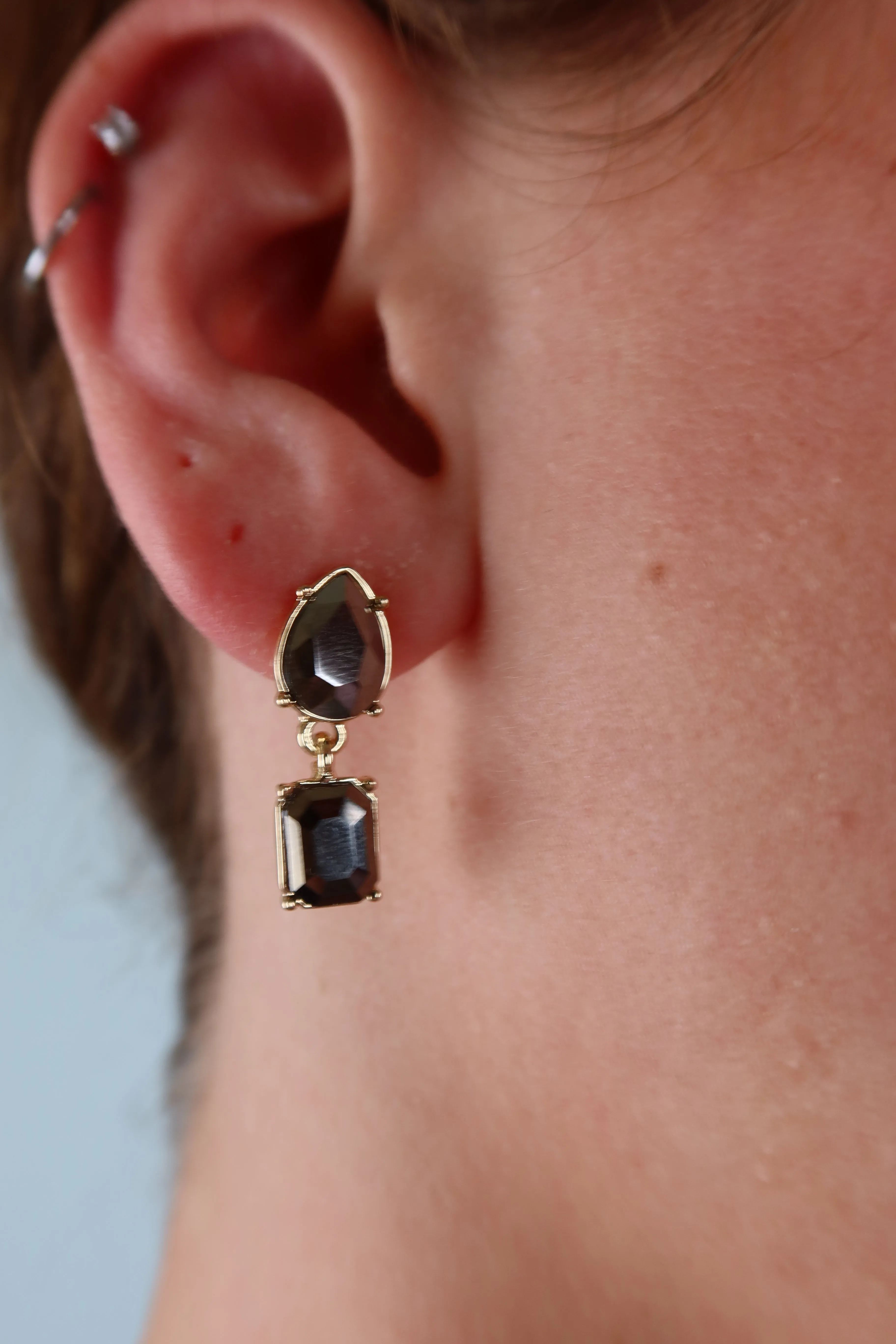 It's Forever Black Iridescent Earring
