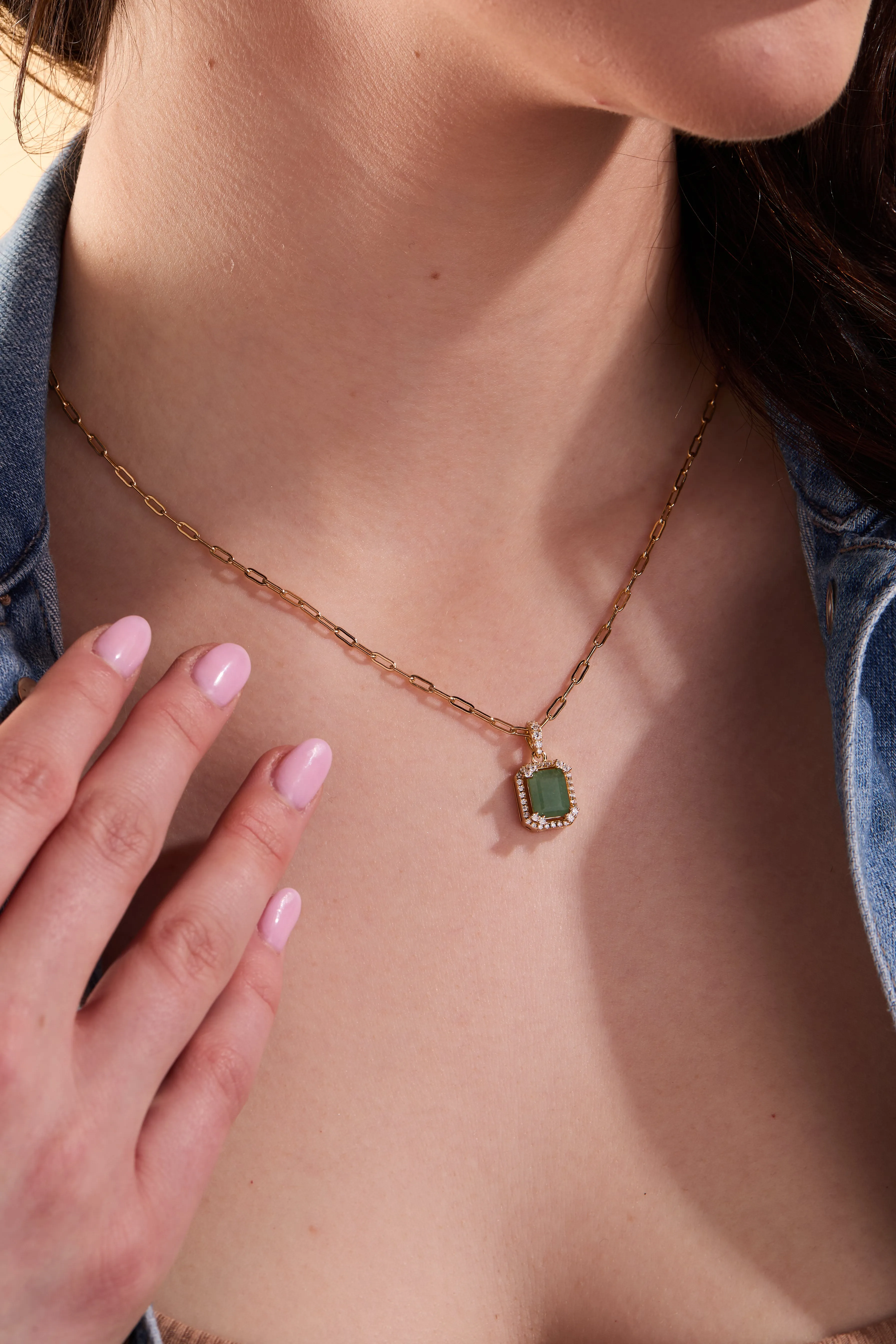 Jade Timeless Pendant With Chain W.