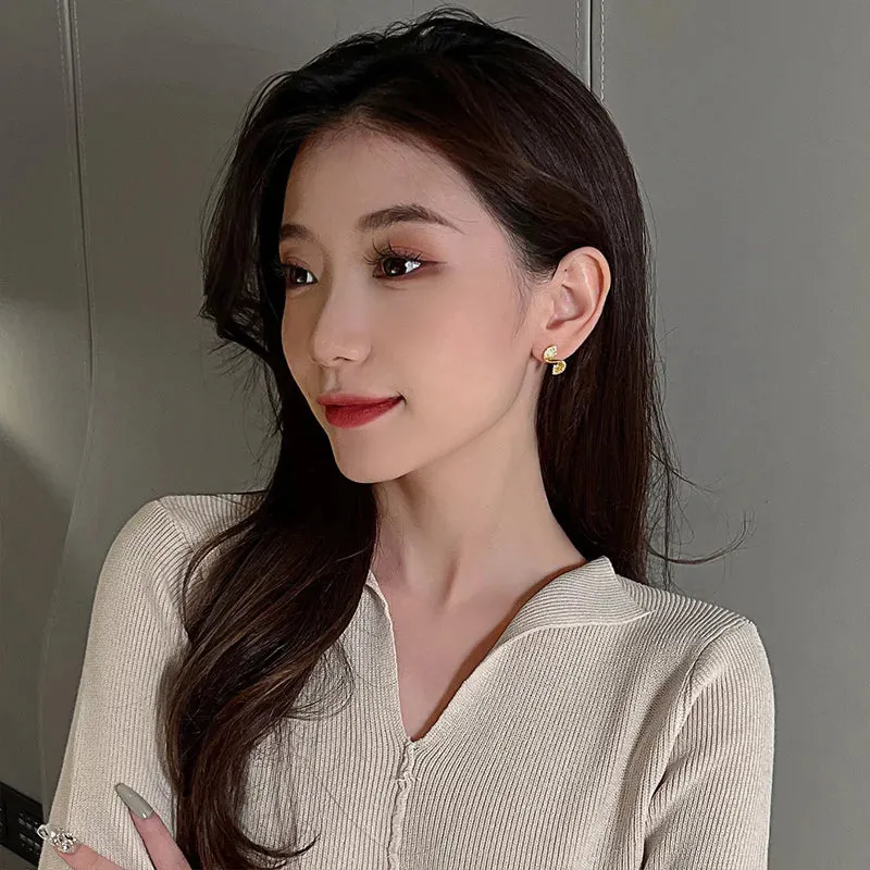 Korean New Design Fashion Jewelry 14K Gold Plated Letter S Zircon Delicate Earrings for Elegant Women's Daily Work
