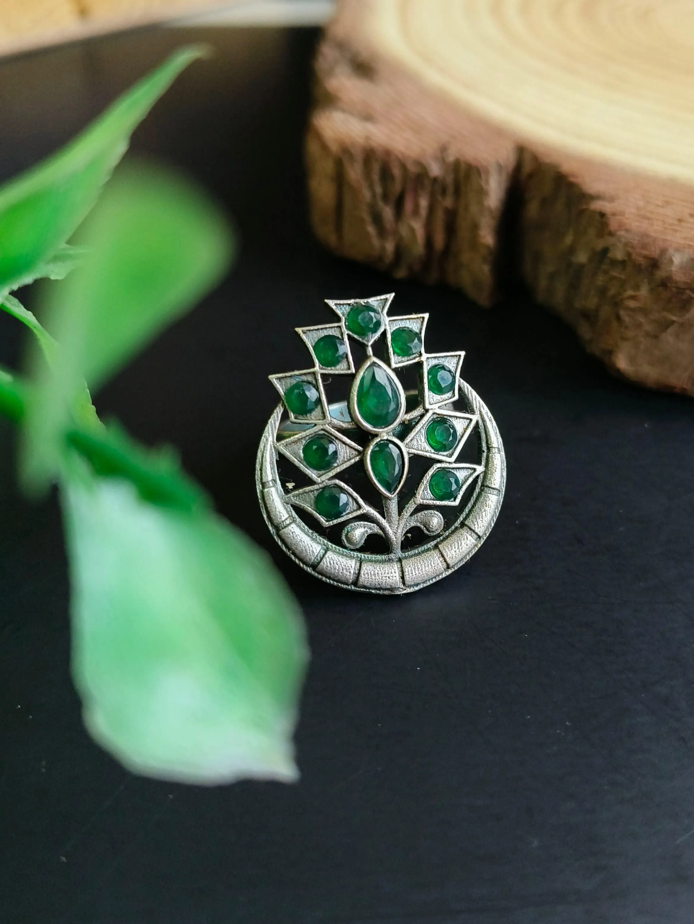 Kundan Oxidised Ring | Sarichka