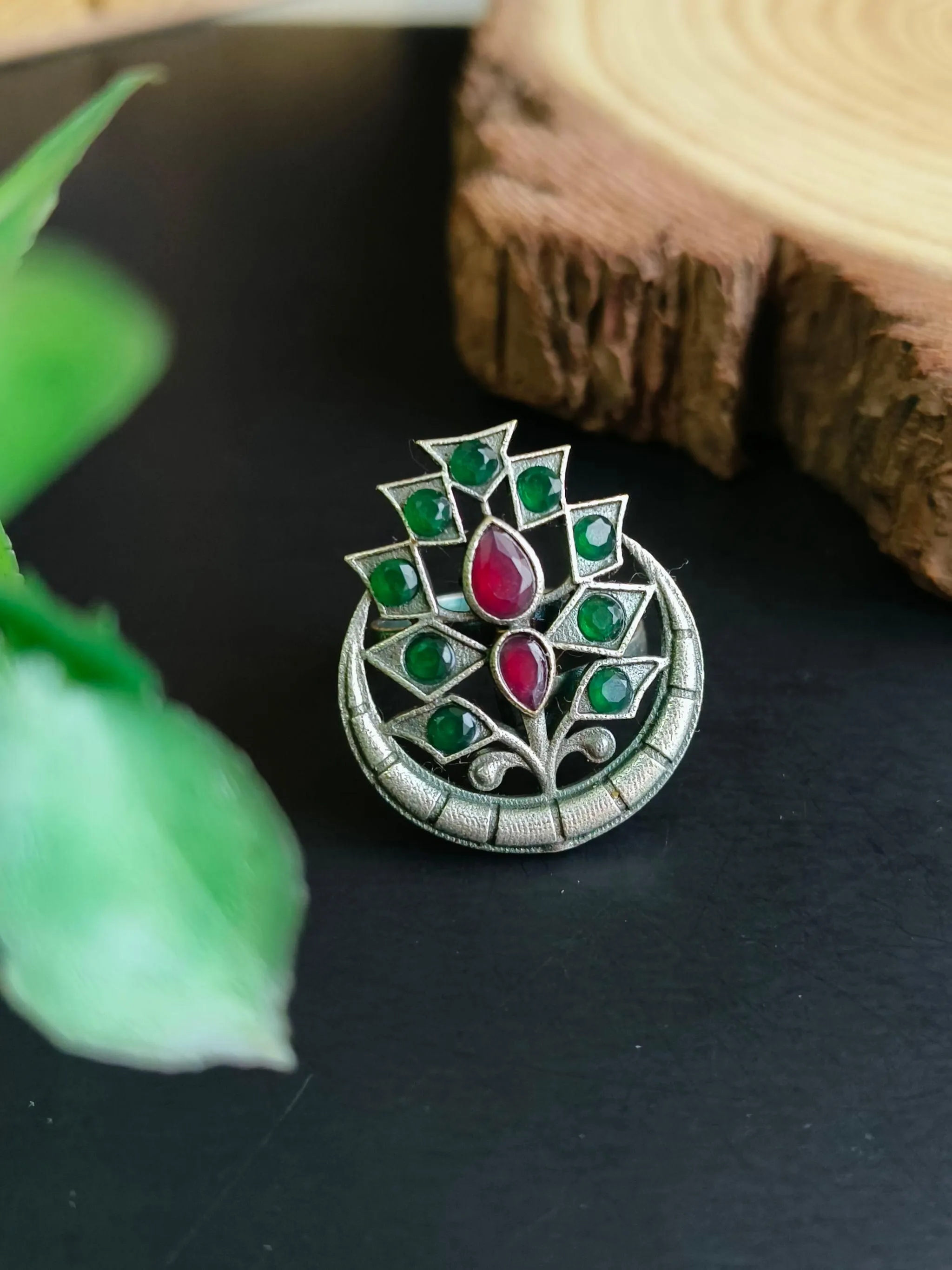 Kundan Oxidised Ring | Sarichka