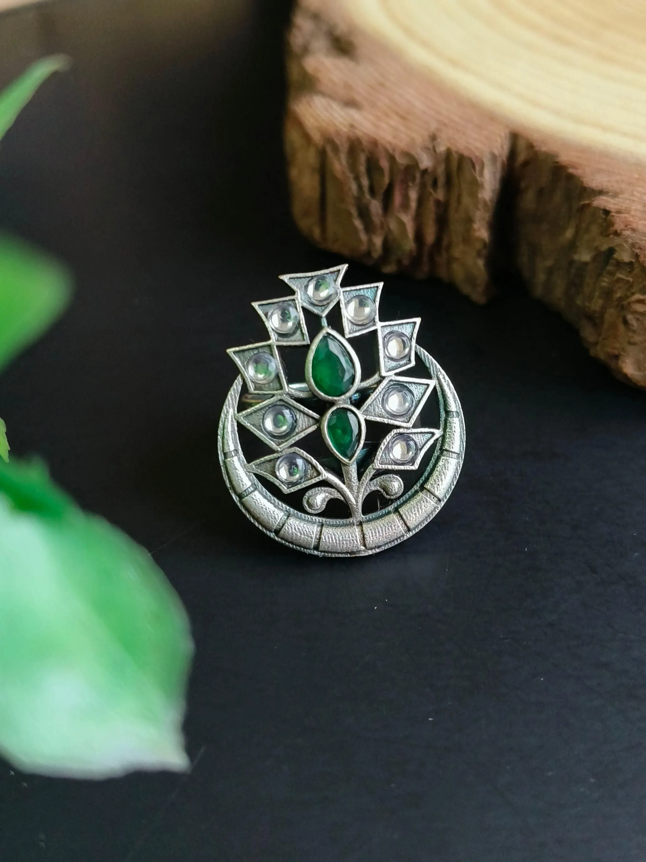Kundan Oxidised Ring | Sarichka
