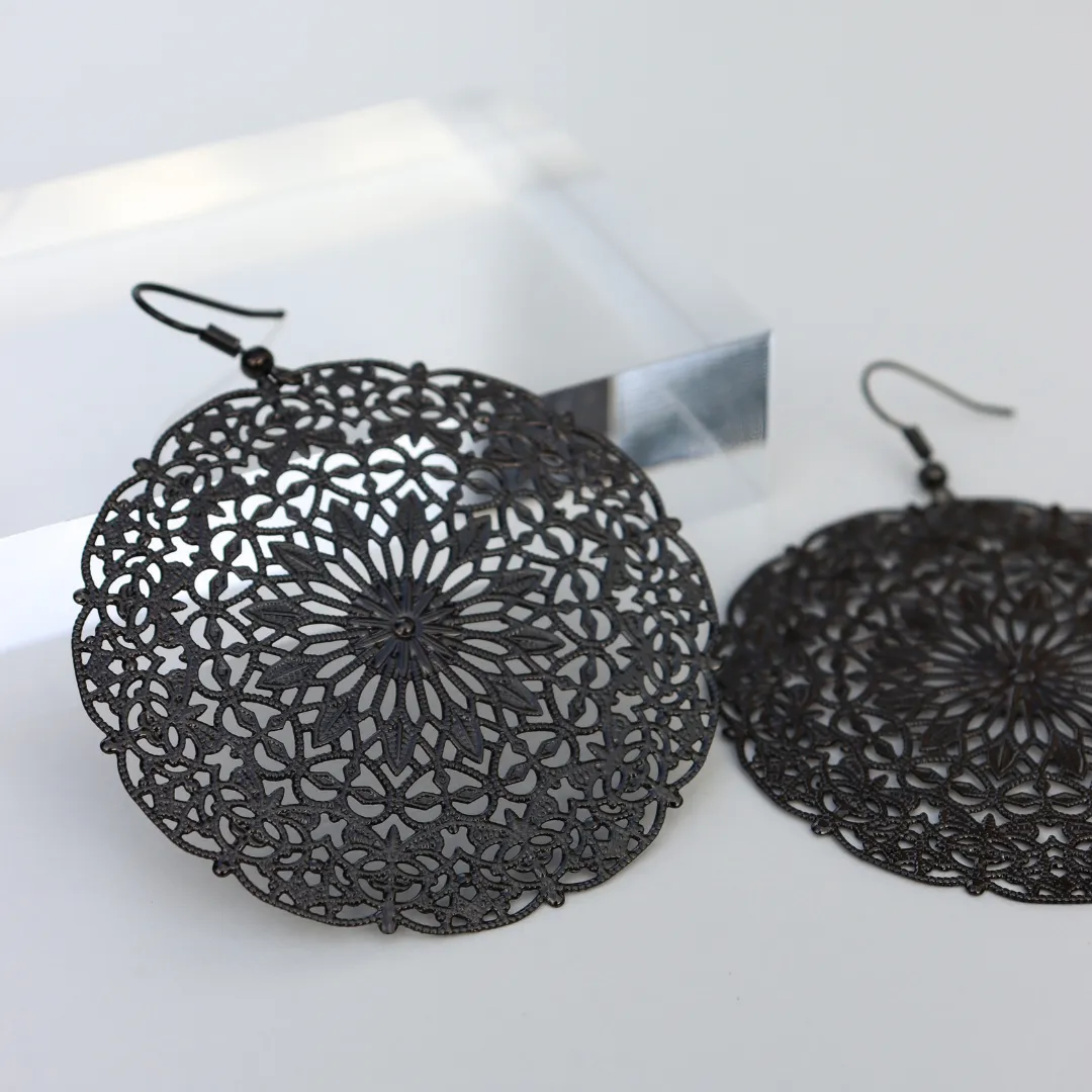 Lacey Large Black Earrings