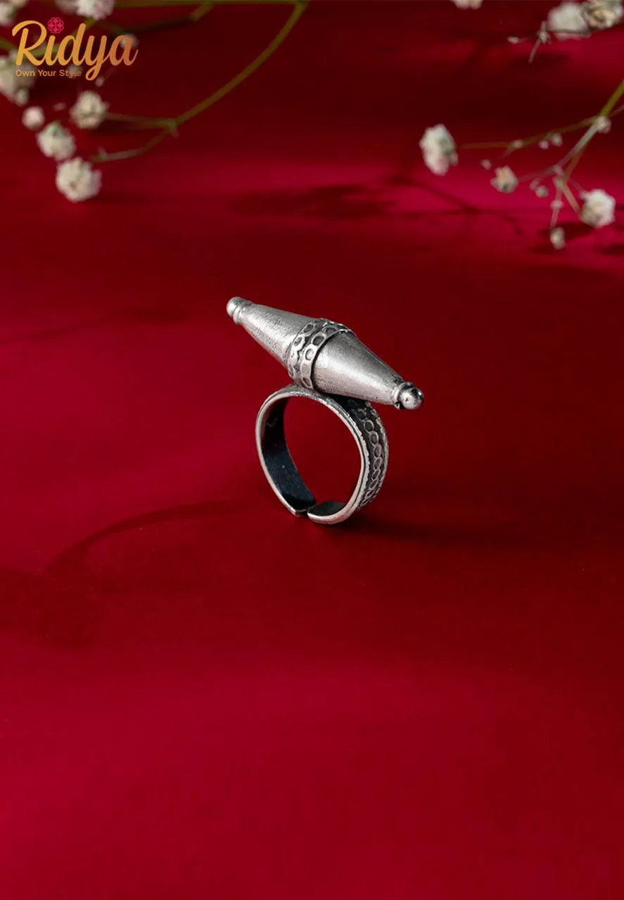 Matte Finish Bicone Casual Ring