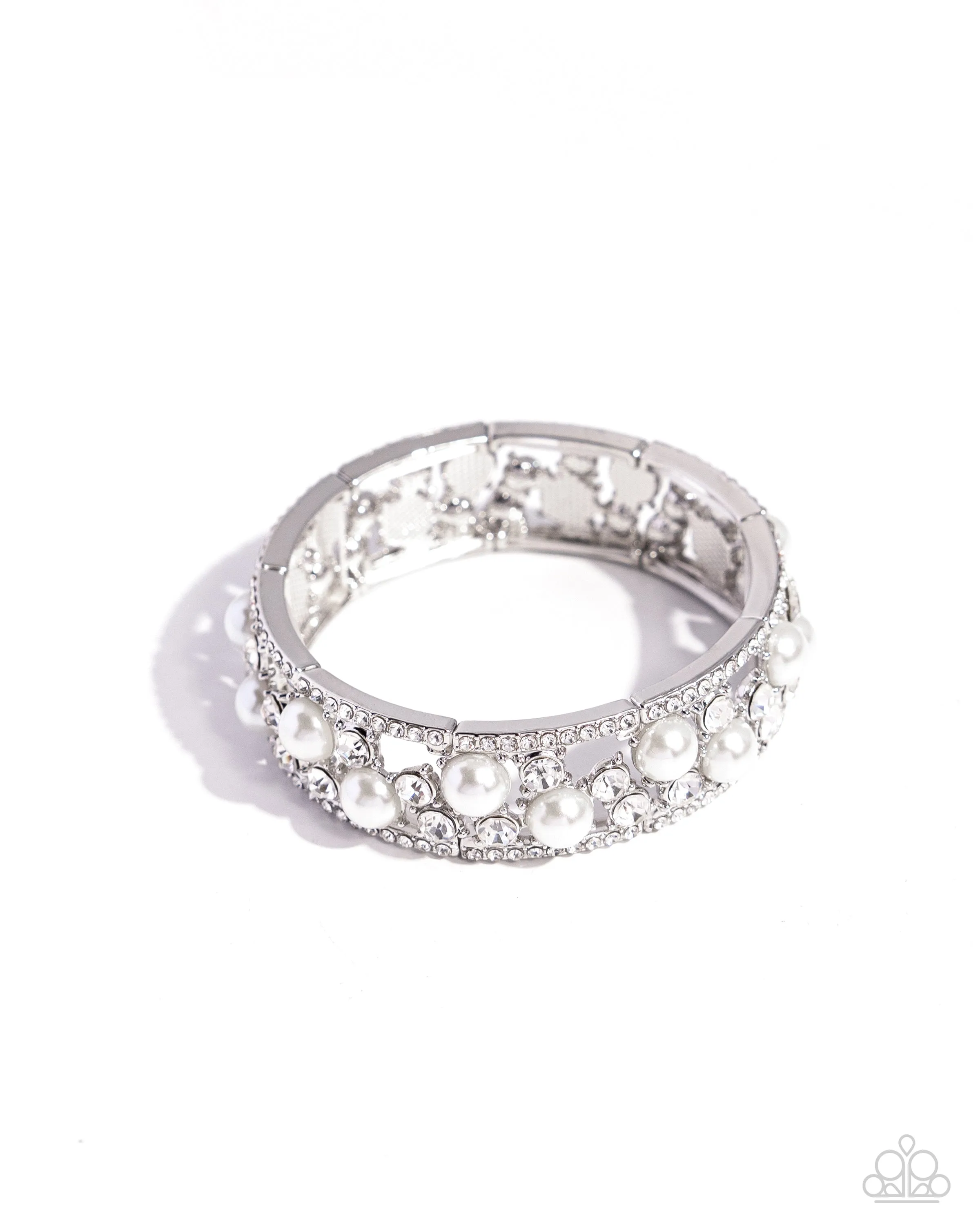 Paparazzi Opera Singer - White Bracelet