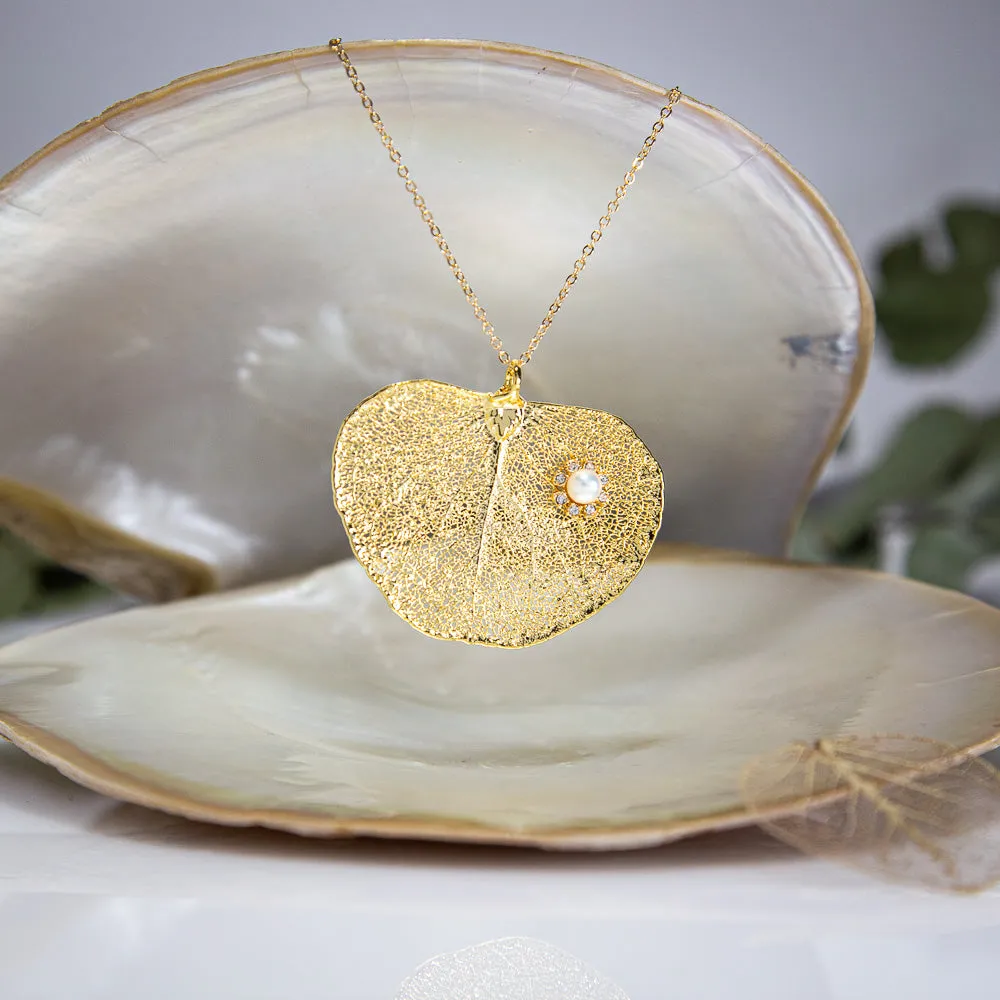 Pearl & Sparkling Zirconia on Apple Gum Eucalyptus Leaf Gold Pendant