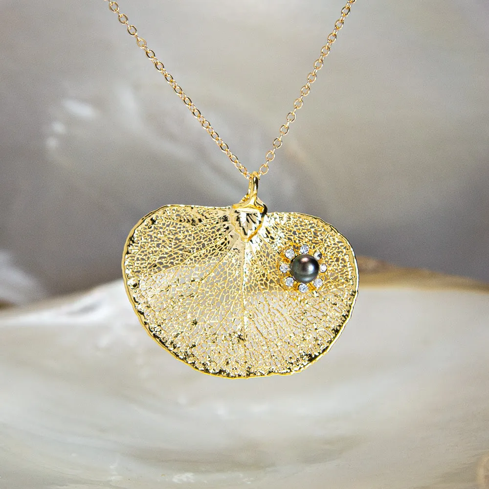 Pearl & Sparkling Zirconia on Apple Gum Eucalyptus Leaf Gold Pendant
