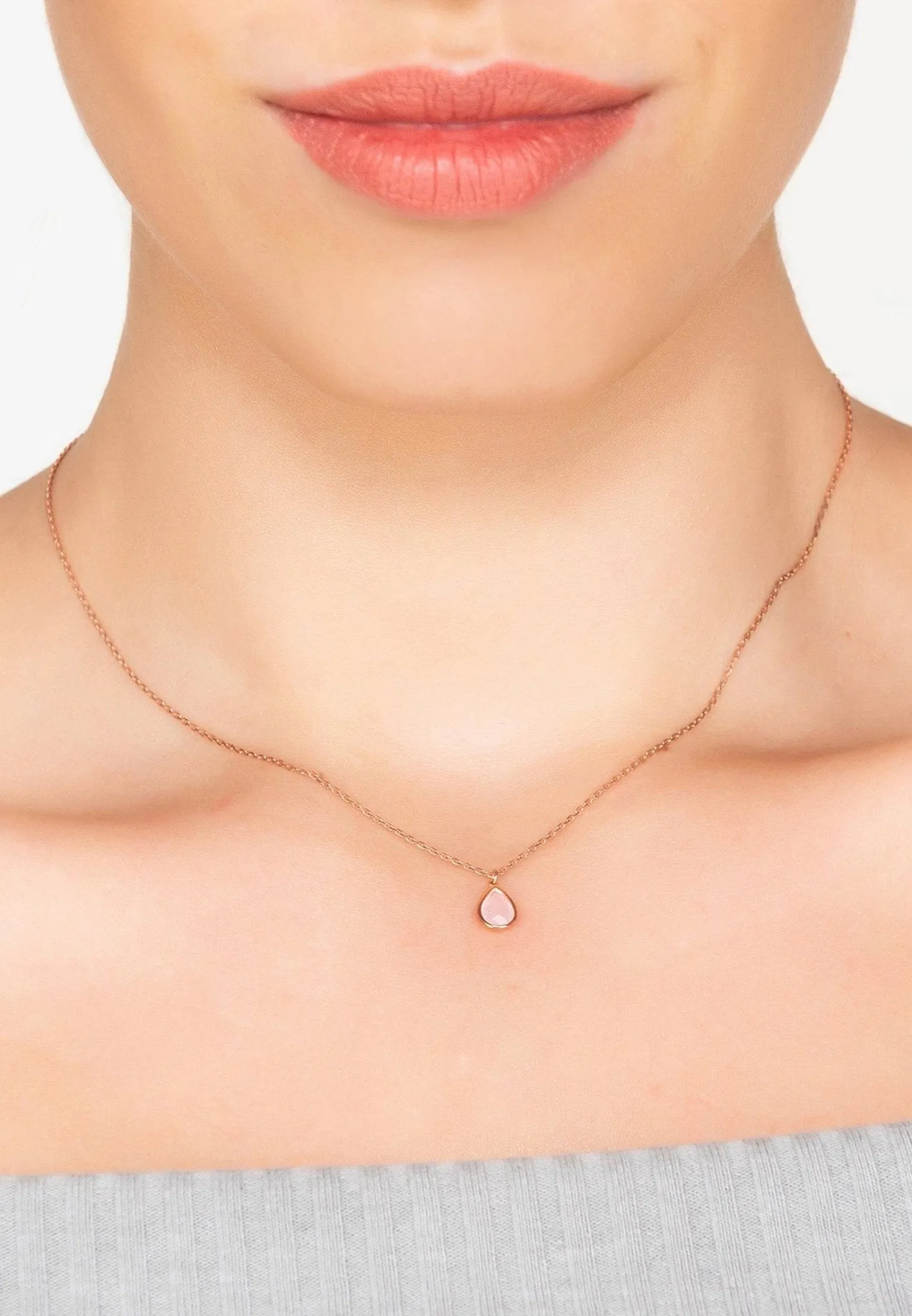 Pisa Mini Teardrop Necklace Dipped in Gold with Rose Quartz