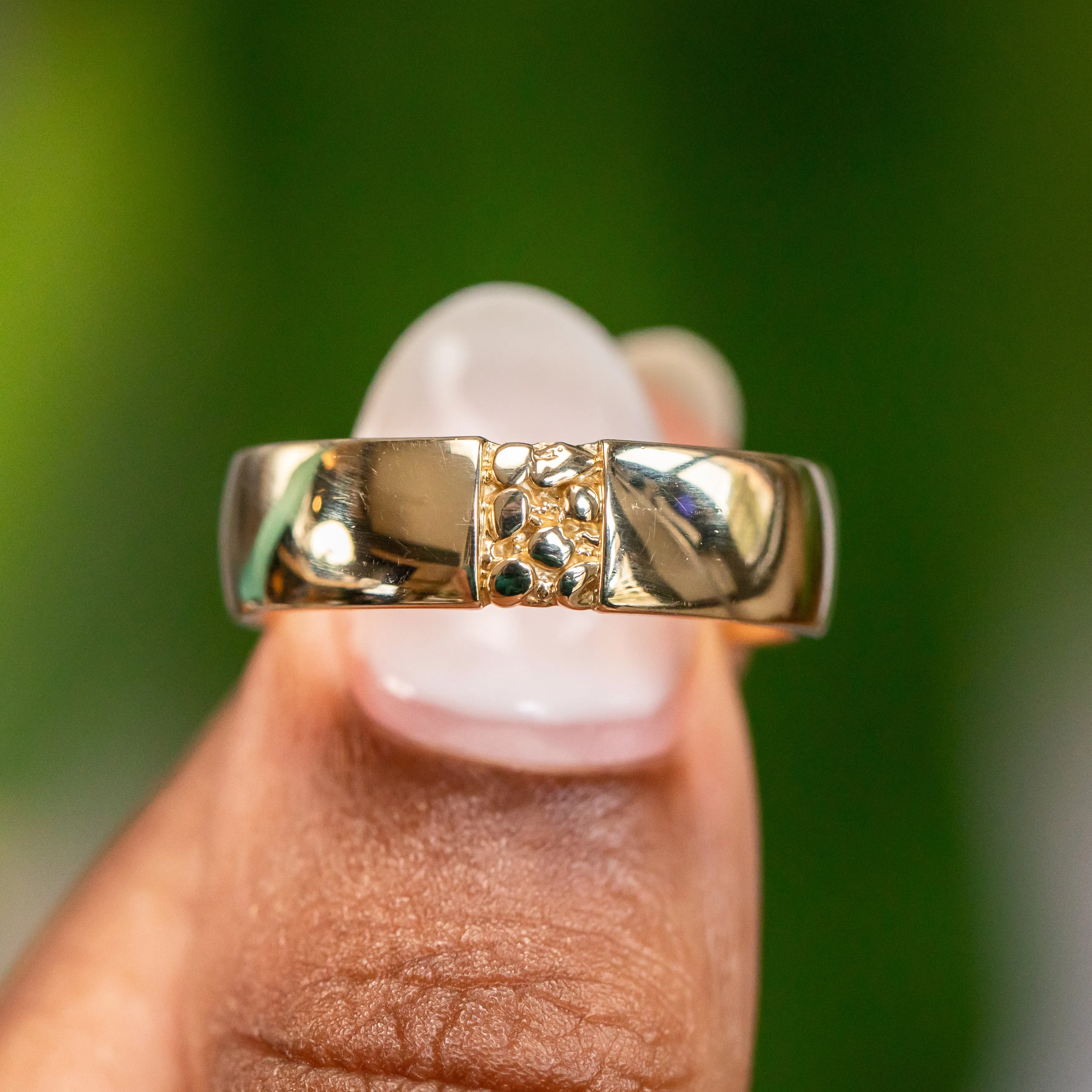 Ravine Band - 6mm Recycled Gold Wedding band