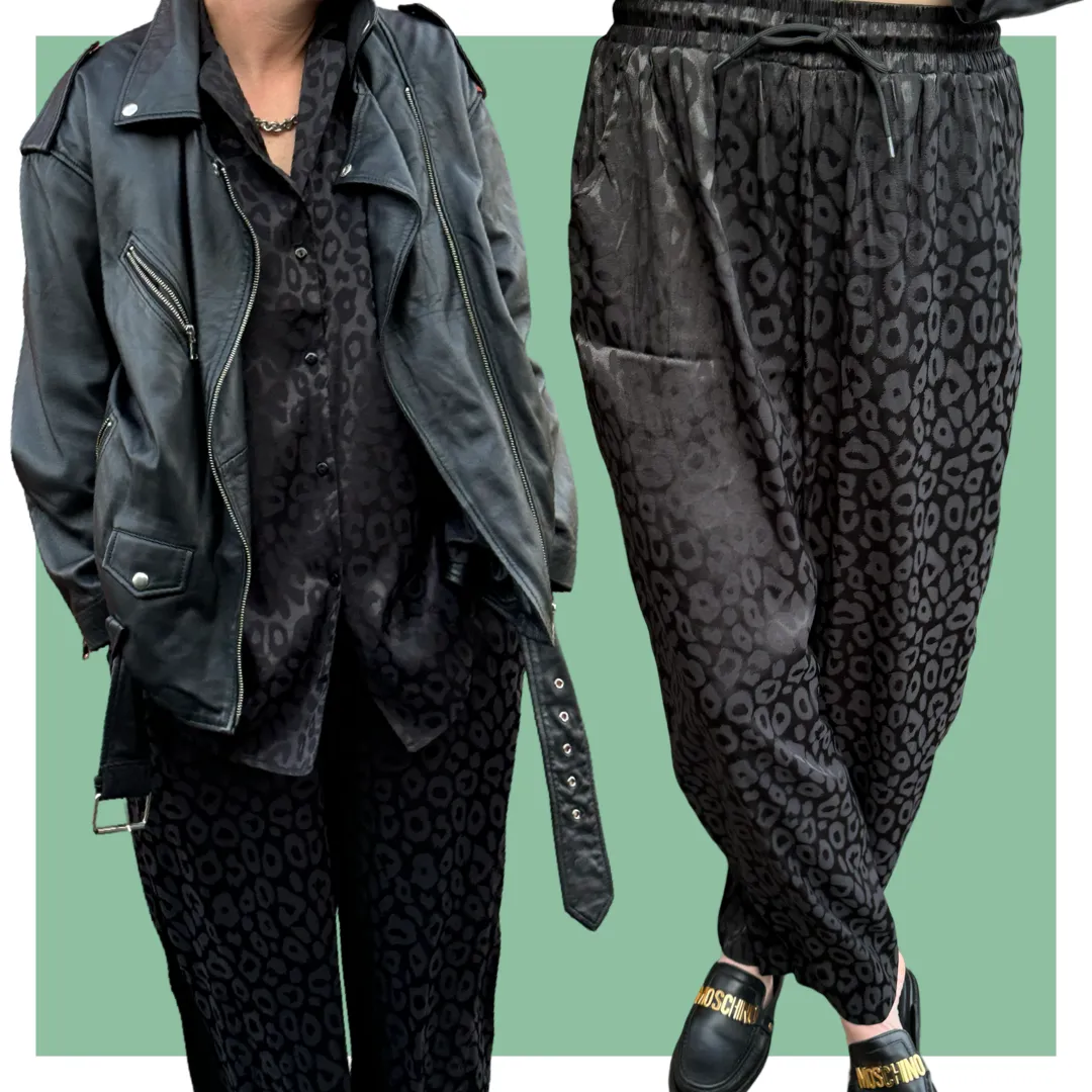 Rich Aunty Pants - Black