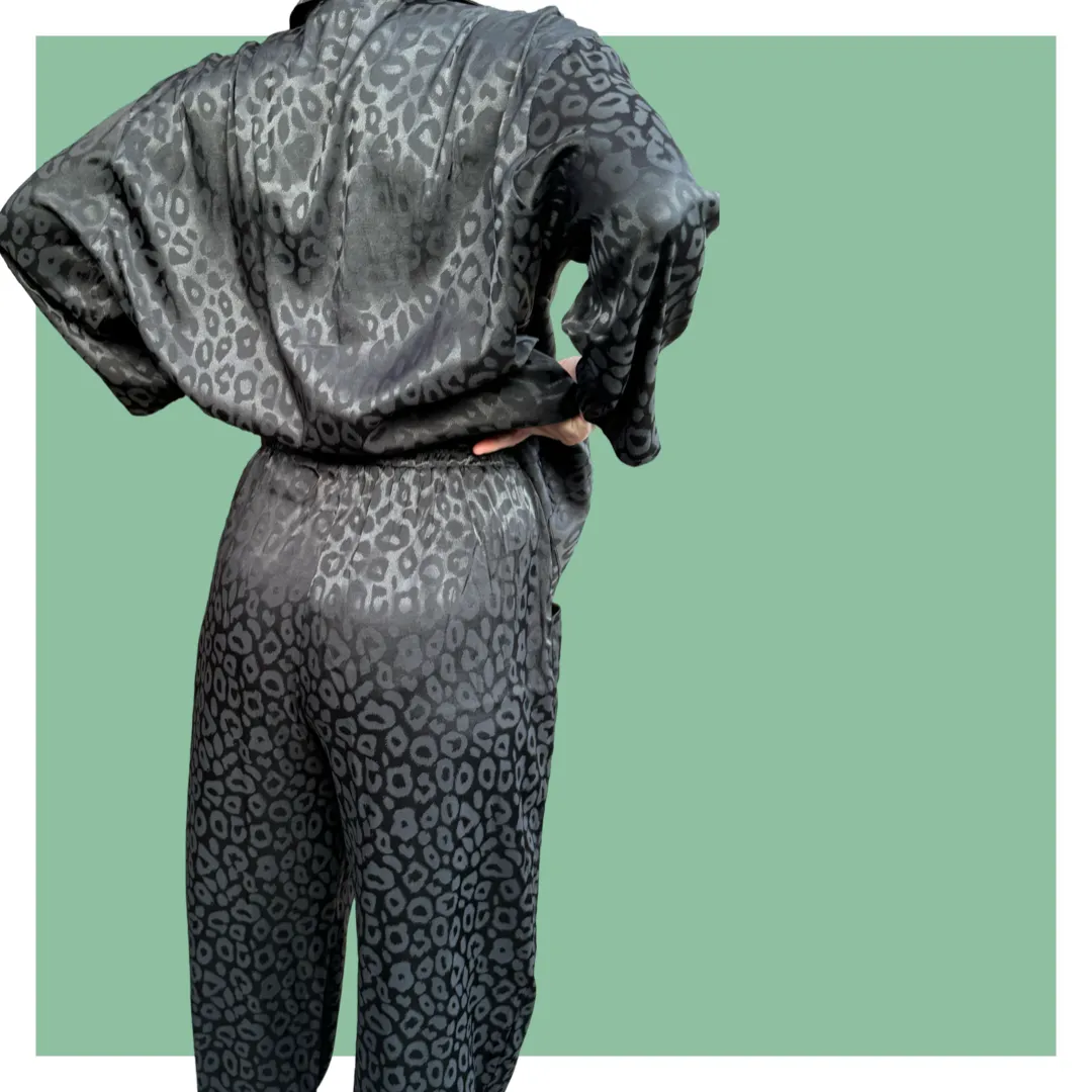 Rich Aunty Pants - Black