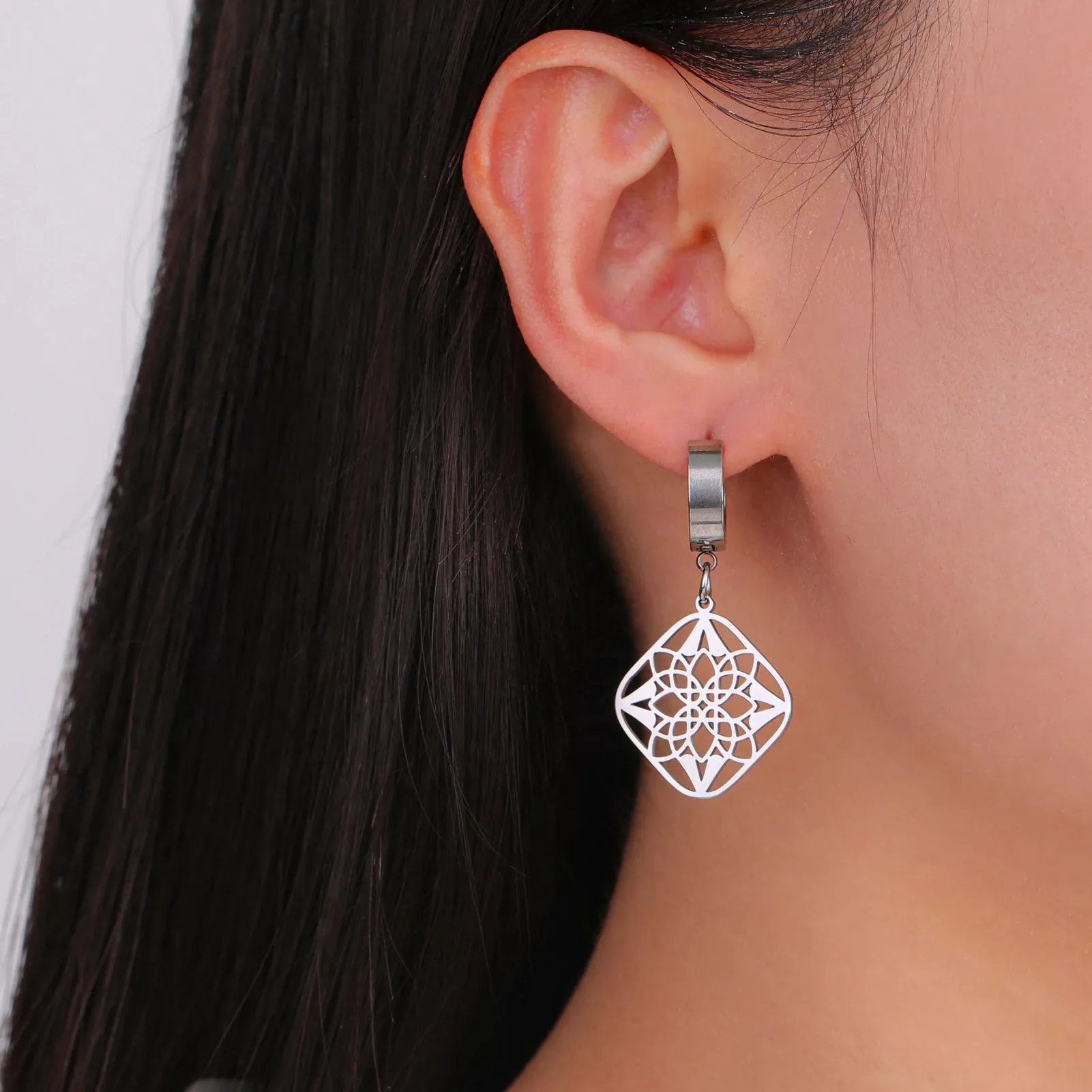 Skyrim Filigree Flower Square Pendant Drop Earrings Women