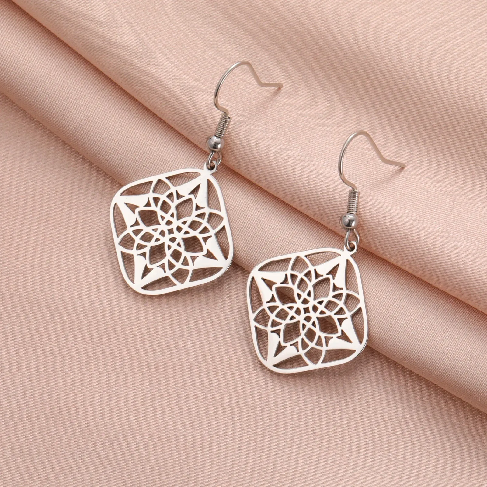 Skyrim Filigree Flower Square Pendant Drop Earrings Women
