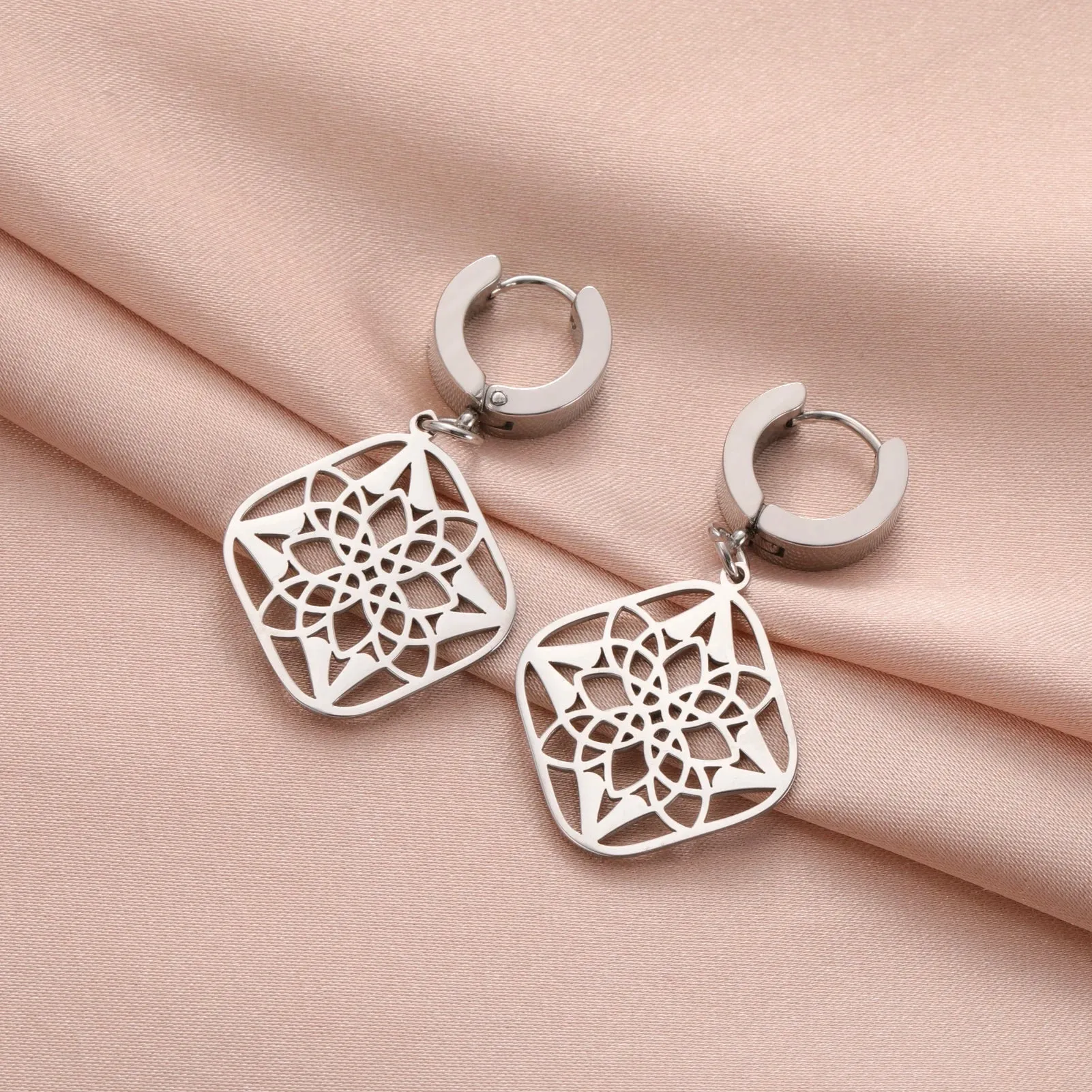 Skyrim Filigree Flower Square Pendant Drop Earrings Women
