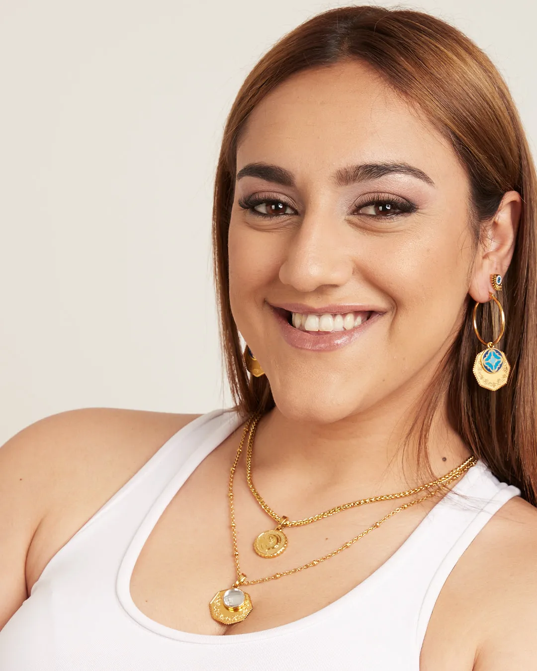Ten Cents Munita Pendant, Gold