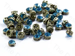 Turquoise Circular Golden Kundan Stones