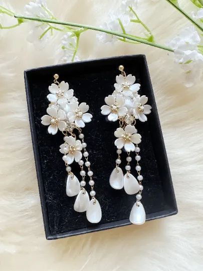 Whimsical - Daisy flower petal earrings |Kawaii cute fun hoop earrings | korean art colourful dangle earrings | white flower with crystal clear beads