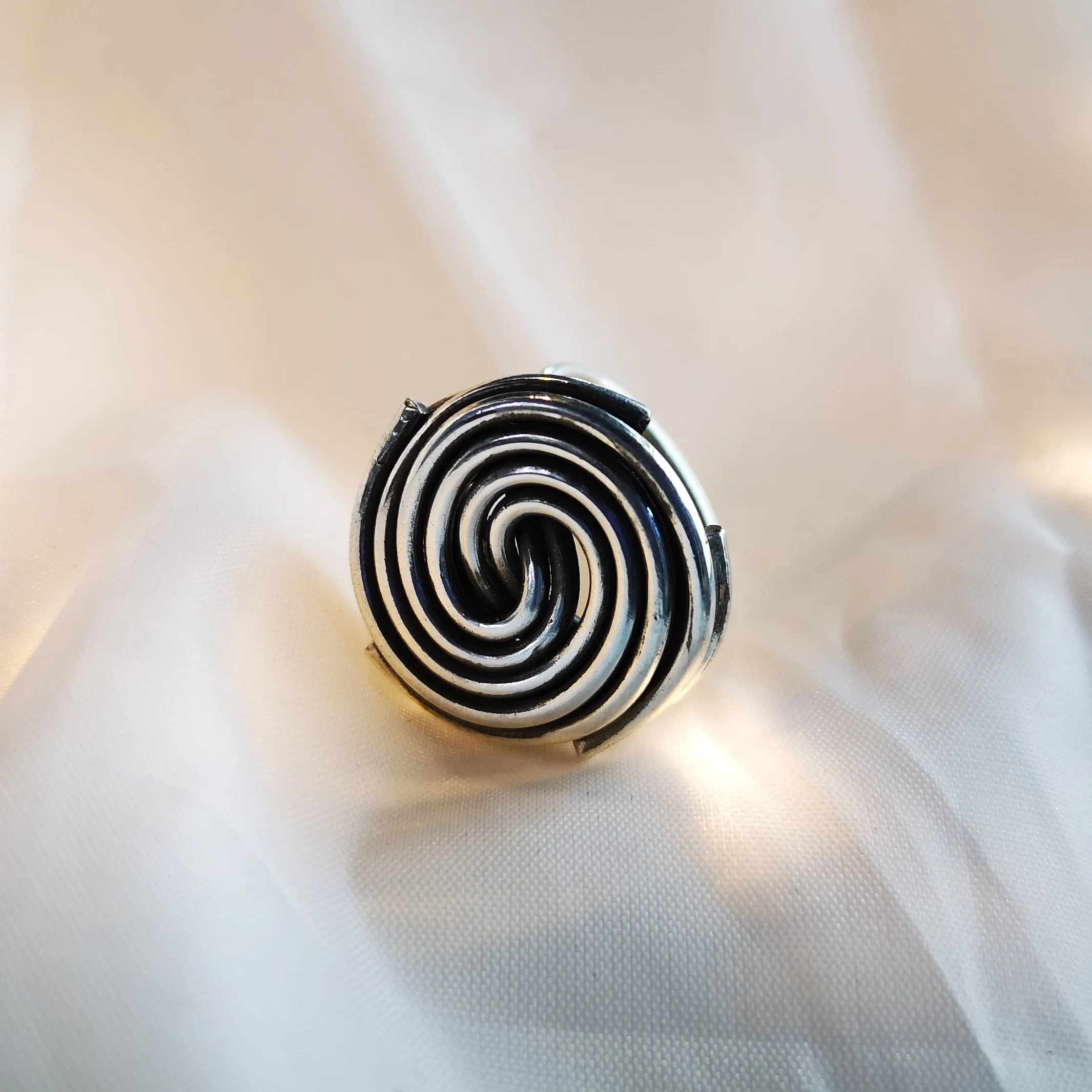 Wired Ring